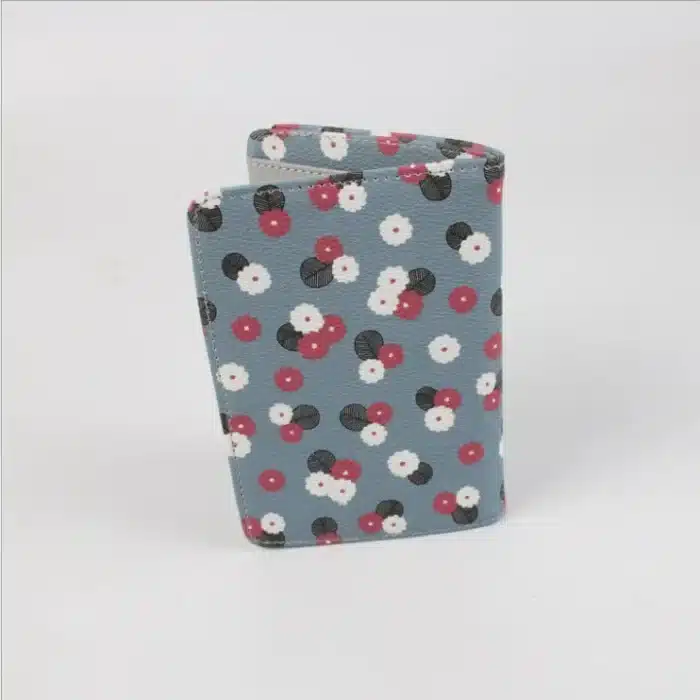 Protege passeport Petites fleurs 1